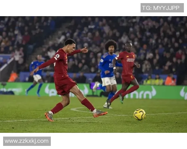 武汉足球队以74分领跑总决赛积分榜展现强大实力