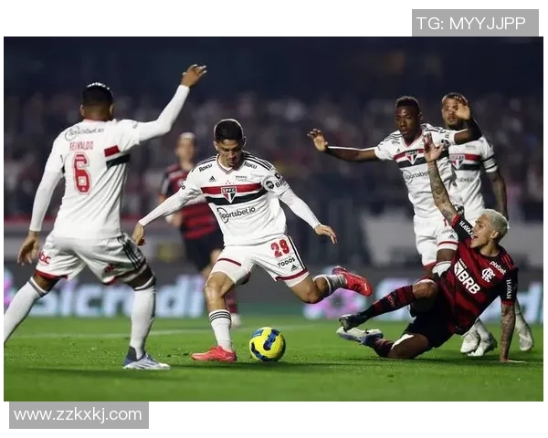 巴竞技与圣保罗对决前瞻分析及双方近期状态评估